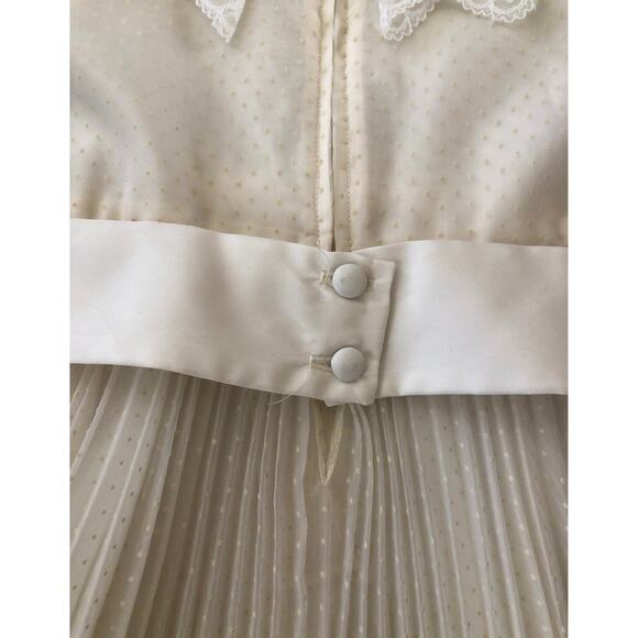 Dorissa of Miami vintage swiss dot pleated cream dress with lace aged 6 - Picture 9 of 12